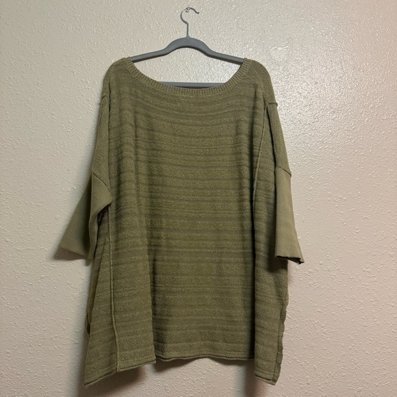 Pilcro Green Dolman Boxy Sweater - Picture 2 of 5